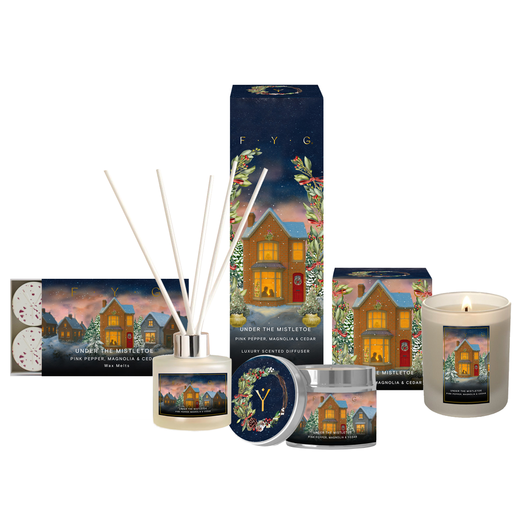 Under The Mistletoe Tin Candle